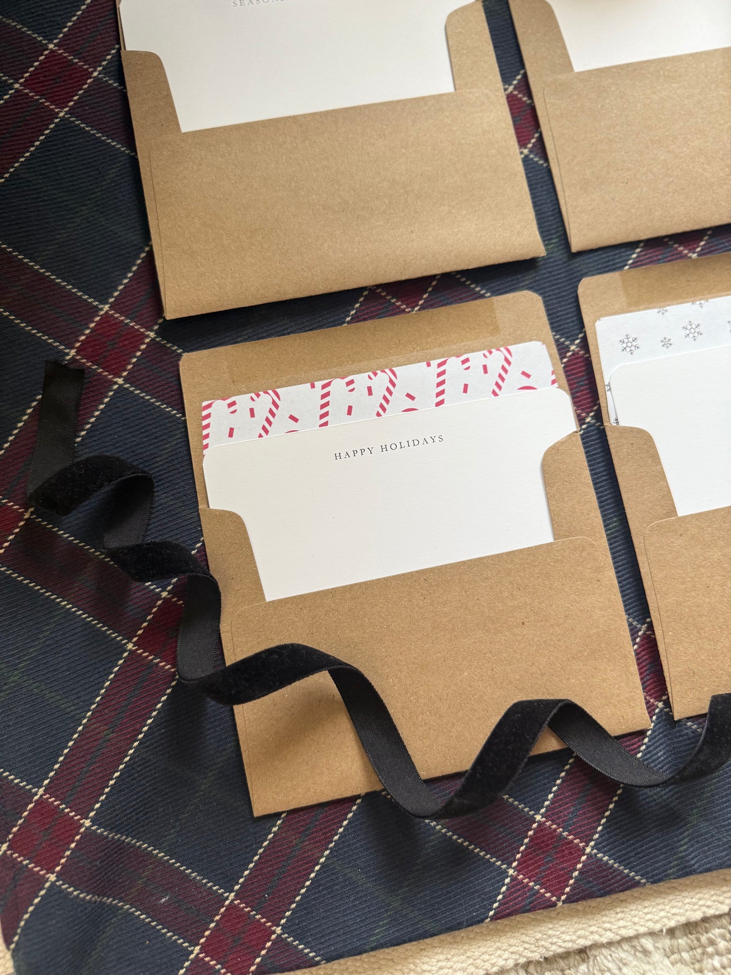 Candy Cane Envelope Liners with A2 Kraft Envelopes – Pre-Lined Holiday Envelopes