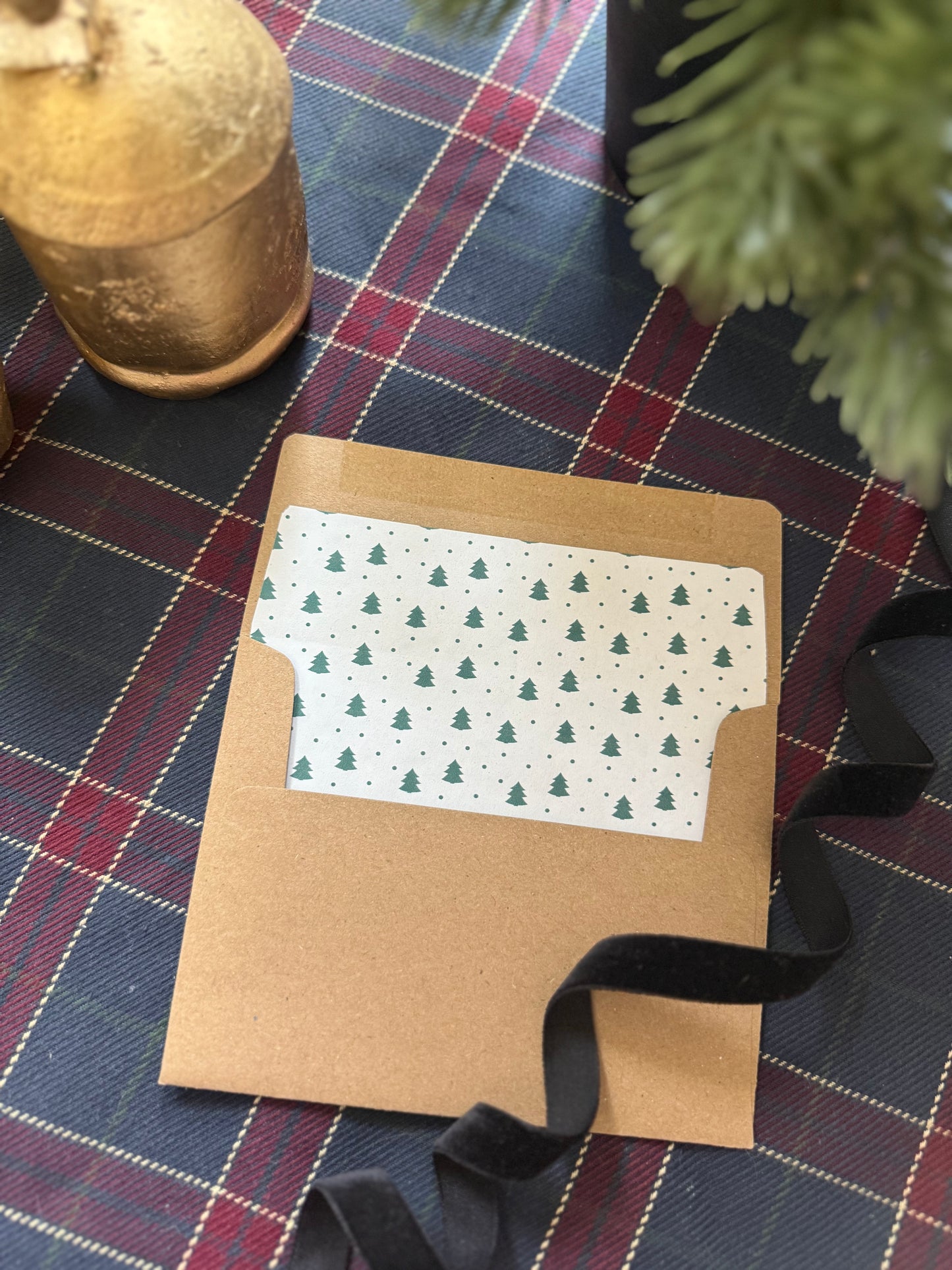 Candy Cane & Christmas Tree Envelope Liners Set with A2 Kraft Envelopes – Holiday Assortment