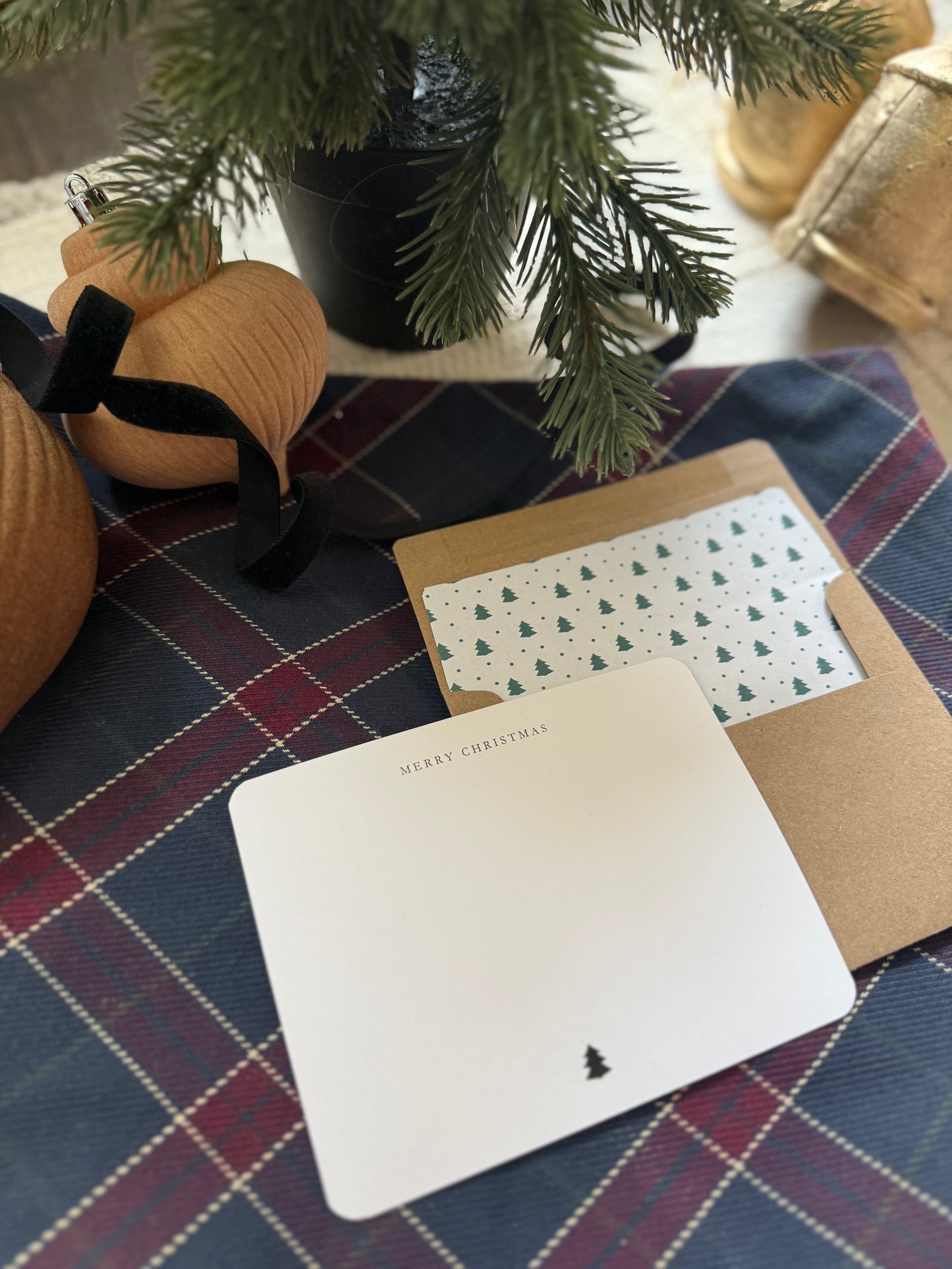 Merry Christmas A2 Notecards – Black & White Christmas Tree Cards